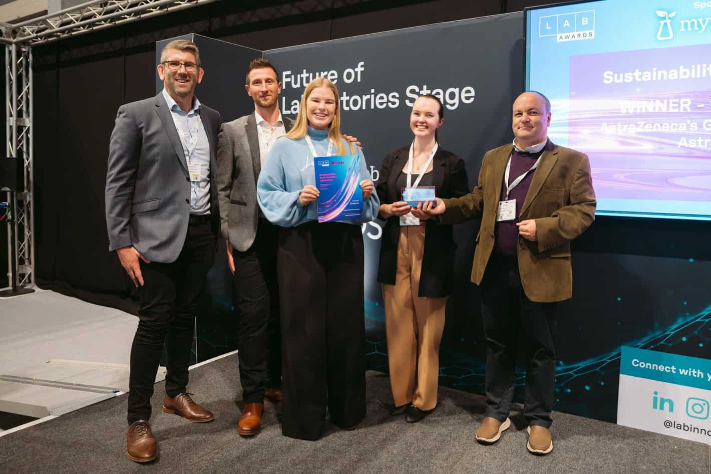 Stars present and future - Laboratory News